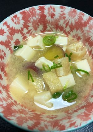 茅乃舎の出汁で★さつまいも味噌汁-レシピのメイン写真