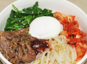 焼肉のタレで簡単ビビンバ☆韓国ごはん-レシピのメイン写真