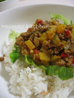 夏野菜たっぷりヘルシキーマカレー♪-レシピのメイン写真