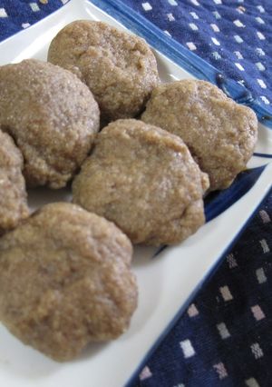 はったい粉入り♡もちもちなおから団子-レシピのメイン写真
