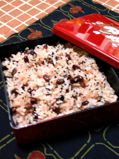 もっちり鮮やかお赤飯(゜ー゜☆キラッ-レシピのメイン写真