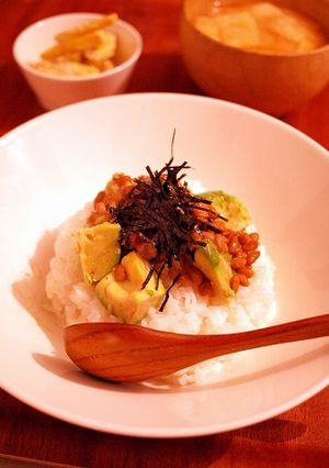 納豆アボカド丼-レシピのメイン写真