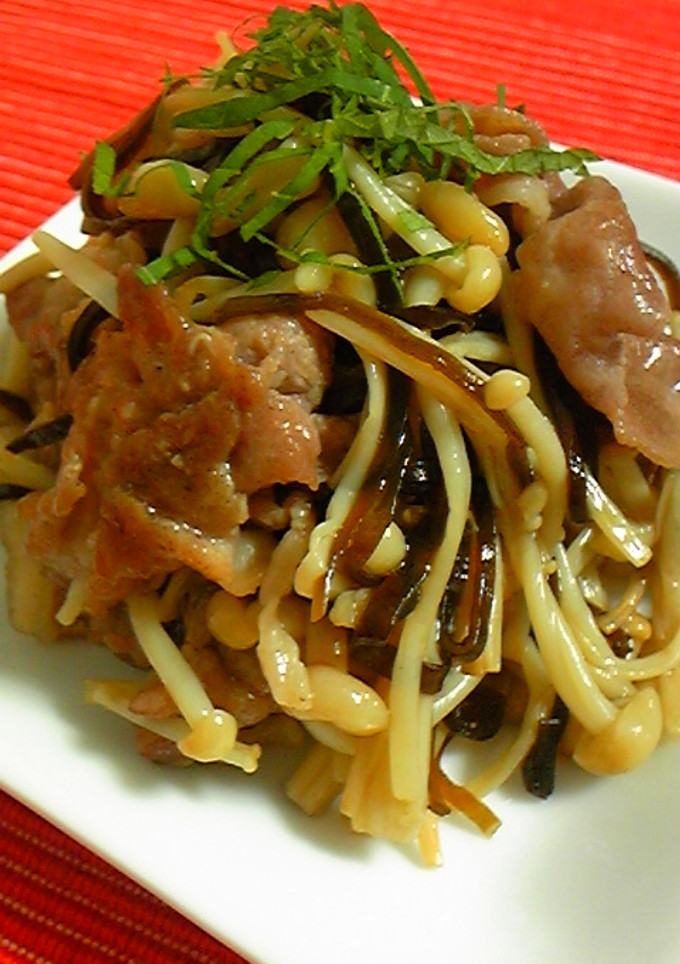 簡単おつまみ　えのきと豚肉の塩昆布炒め-レシピのメイン写真