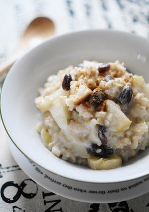 朝食に♬ｵｰﾄﾐｰﾙとﾌﾙｰﾂのﾐﾙｸ煮-レシピのメイン写真