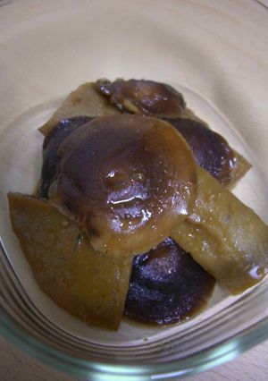 黒はんぺんと椎茸の胡麻風味煮-レシピのメイン写真