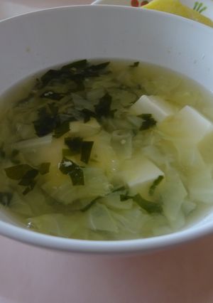 離乳食9か月～わかめと豆腐のみそ汁-レシピのメイン写真
