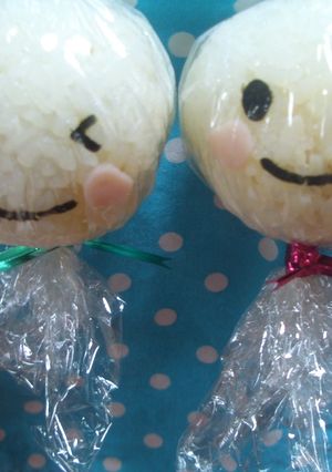 クルクルラップおにぎり♡てるてる坊主♬♫-レシピのメイン写真