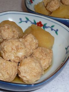 鶏団子とじゃがいもの炊いたん♪-レシピのメイン写真