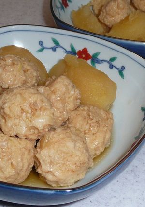 鶏団子とじゃがいもの炊いたん♪-レシピのメイン写真