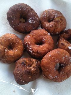 ホットケーキミックスで簡単ドーナツ-レシピのメイン写真