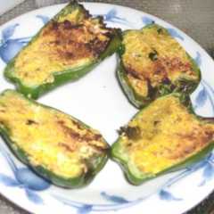 รูปของ 南瓜おからのピーマンカップ焼き♪