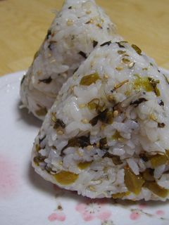 野沢菜としらす干しのおにぎり-レシピのメイン写真