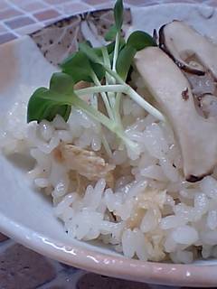 松茸ごはん by nabeko44kazu 【クックパッド】 簡単おいしい 松茸ごはん by nabeko44kazu 【クックパッド】 簡単おいしい
