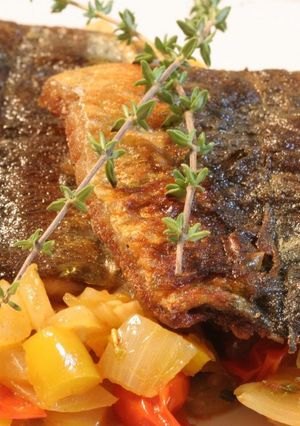 秋刀魚のトマトパプリカのスパイシーソース-レシピのメイン写真