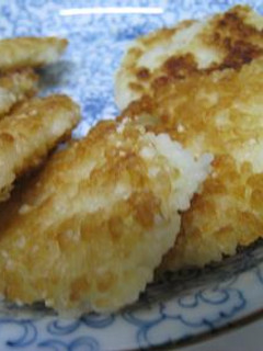 【ご飯+調味料】お焼き、残りご飯、冷や飯-レシピのメイン写真