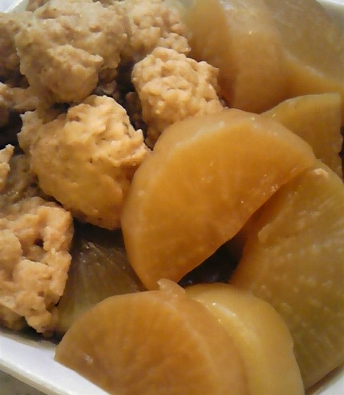 大根とふわふわ鶏団子の煮物-レシピのメイン写真