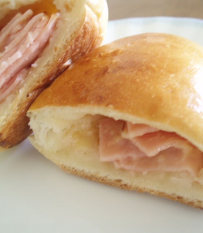 ハムハムパン マヨネーズいり by ぬさどあ 【クックパッド】 簡単