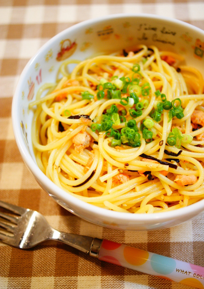✿鮭と塩昆布の和風パスタ✿-レシピのメイン写真