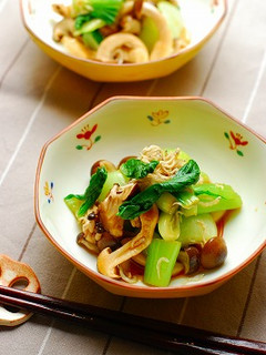 青梗菜とシメジのオイスターソース和え-レシピのメイン写真