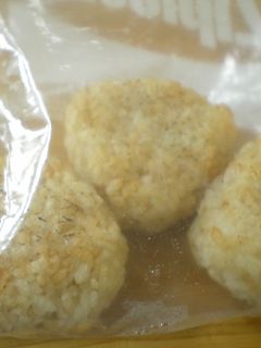 離乳食に便利☆焼きおにぎりを冷凍保存-レシピのメイン写真