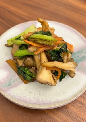 舞茸と小松菜の和風炒め-レシピのメイン写真