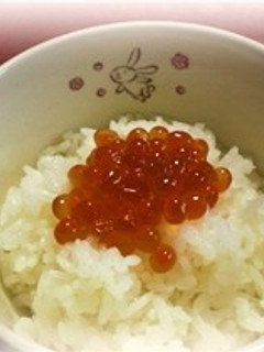 まるで宝石☆自家製イクラの醤油漬け-レシピのメイン写真