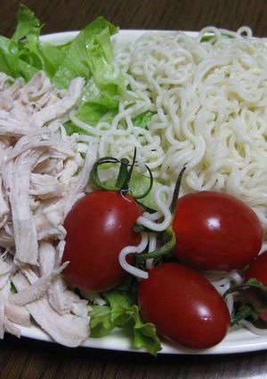 インスタントラーメンでラーサラ♪-レシピのメイン写真