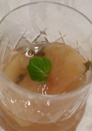 ミント風味の桃のコンポート-レシピのメイン写真