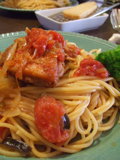 チキンのトマトソース煮込みスパゲッティ-レシピのメイン写真