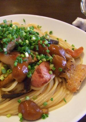 チキンソテーとなめこのスパゲッティ-レシピのメイン写真