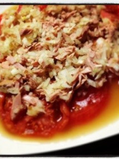 ツナとたまねぎでトマトのご馳走サラダ-レシピのメイン写真