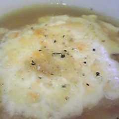 A picture of オニオンスープ.