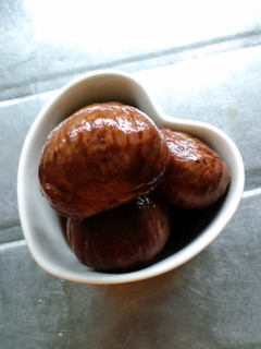 煮るのは30分☆栗の渋皮煮♪-レシピのメイン写真