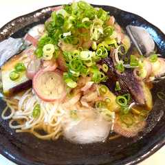 รูปของ 麺つゆで茄子の煮浸し♡ご馳走そうめん♡