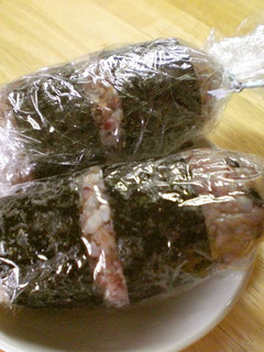 *ラップでクルクル♪フランクおにぎり*-レシピのメイン写真