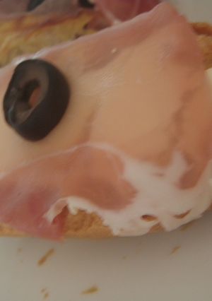 生ハムとクリームチーズのブルスケッタ-レシピのメイン写真