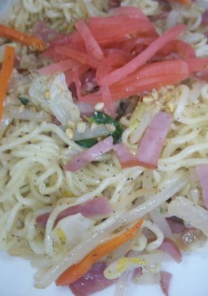 簡単！インスタントラーメンで焼きラーメン-レシピのメイン写真
