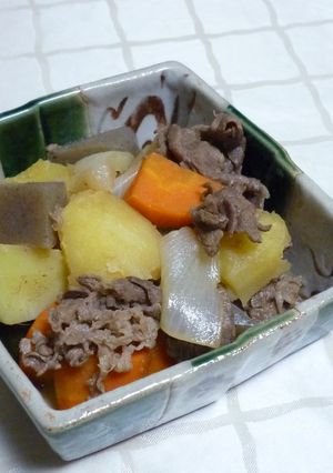 おばあちゃんの味♡基本の肉じゃが-レシピのメイン写真