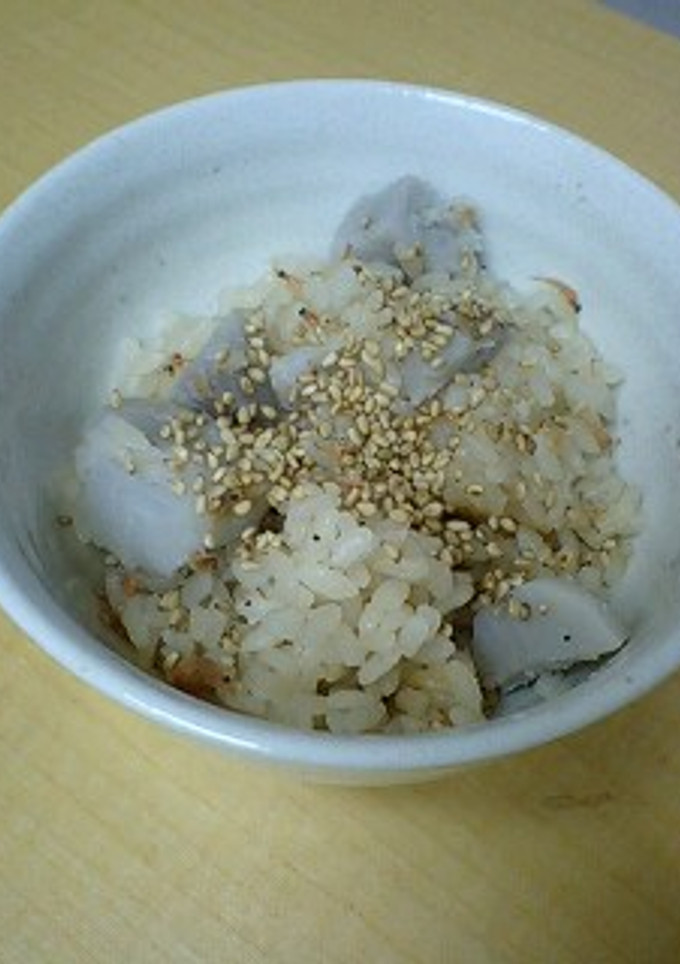 里芋の炊き込みご飯-レシピのメイン写真