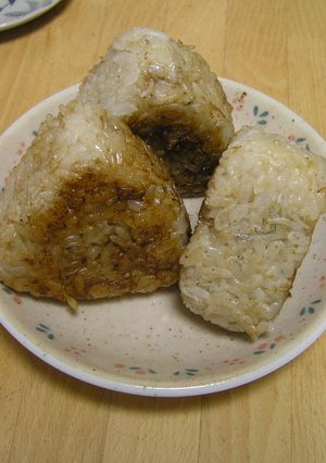 残りご飯deカルシウム増強！焼きおにぎり-レシピのメイン写真