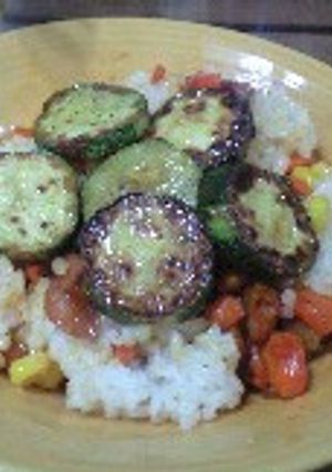 ズッキーニステーキが主役の混ぜご飯-レシピのメイン写真