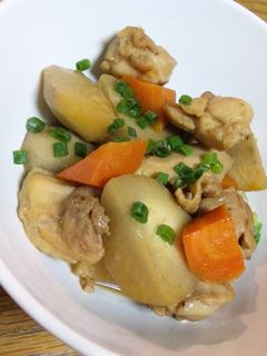 ほくほくねっとり~♡里芋と鶏の炒り煮-レシピのメイン写真