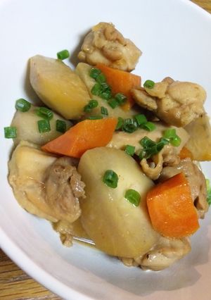 ほくほくねっとり~♡里芋と鶏の炒り煮-レシピのメイン写真
