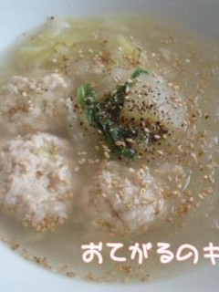 ふわふわ鶏団子と白菜のスープ(中華風)-レシピのメイン写真