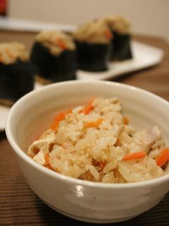 炊飯器頼みの❤えりんぎ五目炊き込みご飯-レシピのメイン写真
