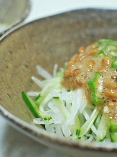 納豆嫌いさんも大丈夫☆和風ドレおくら納豆-レシピのメイン写真
