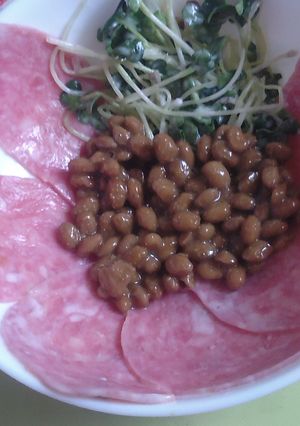 ビアソ・かいわれ・納豆のタパス-レシピのメイン写真