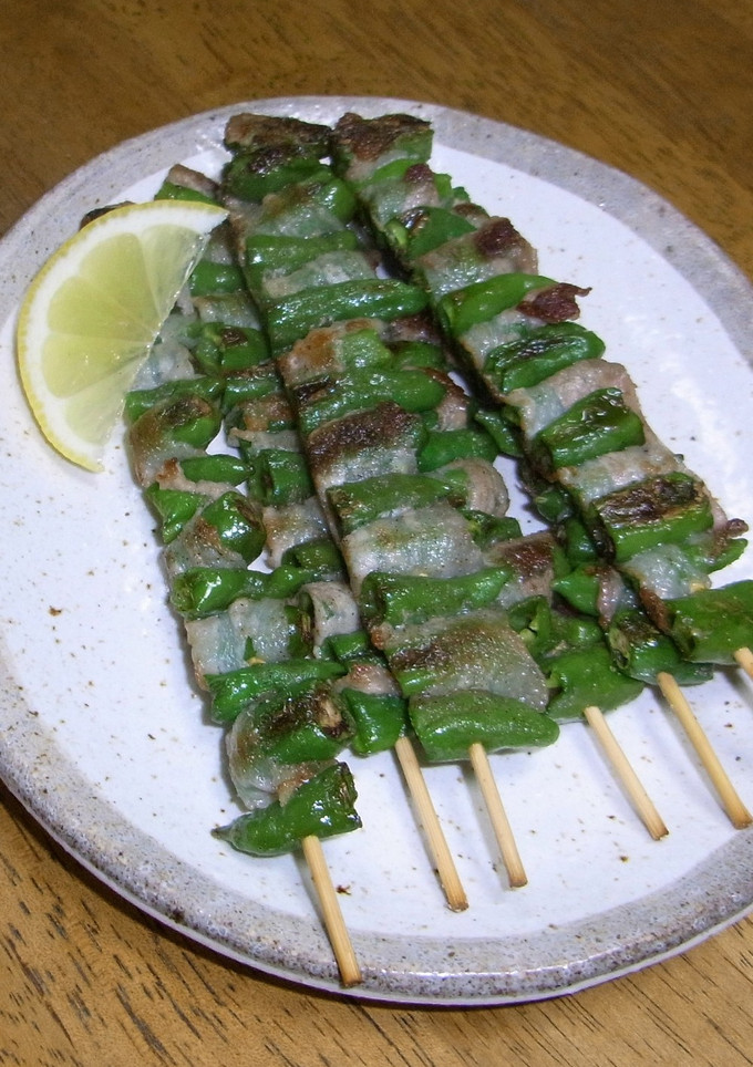 ちょっぴりの豚バラ肉としし唐の串焼き♪-レシピのメイン写真