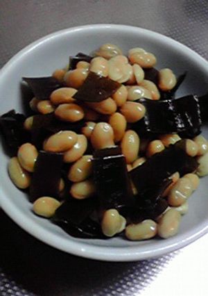 炊飯器で大豆と昆布のあま〜い煮豆☆-レシピのメイン写真