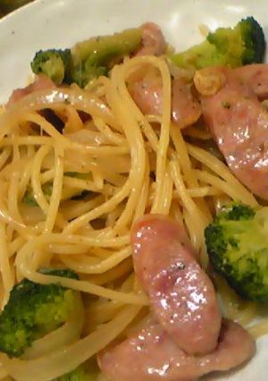 ぐれがる風ソーセージとアンチョビのパスタ-レシピのメイン写真